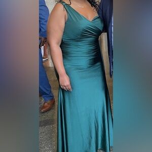 Formal Emerald Green Dress